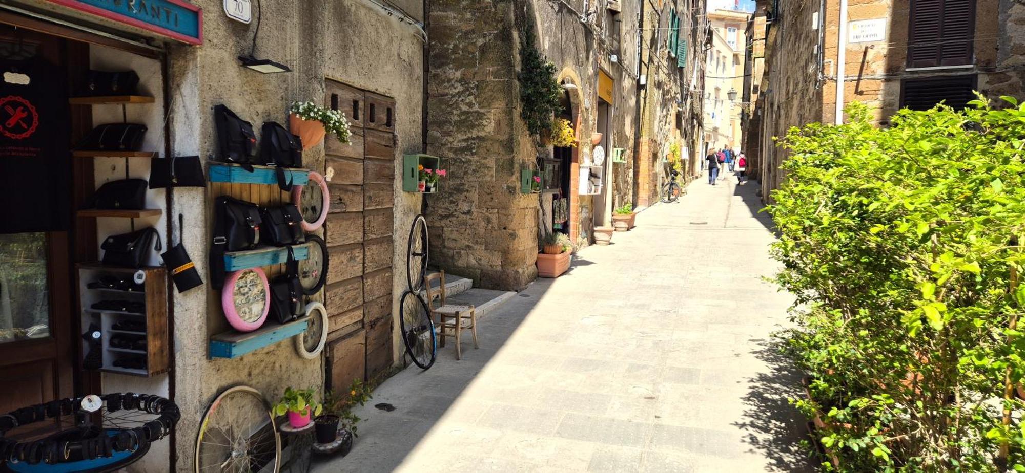 La Casa Dei Ricordi Centro Storico E Vista Villa Pitigliano Luaran gambar